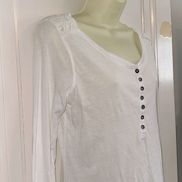 LRL Lauren Jeans Co Ralph Lauren White  Thin Cotton Knit Top with 3/4 sleeves - Picture 5 of 9